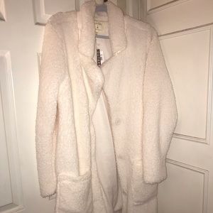 ASHLEY by 26 INTERNATIONAL teddy bear coat